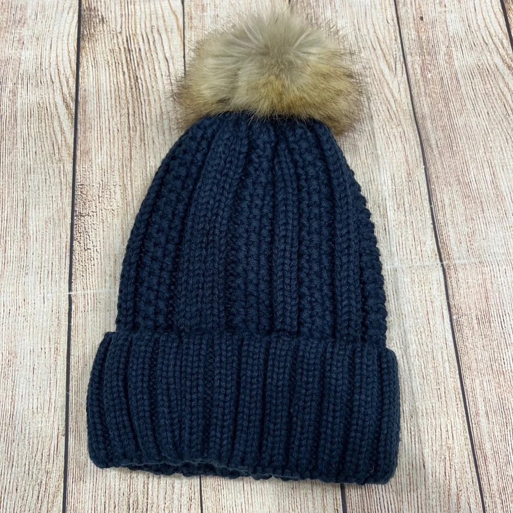 CC‎ Exclusives Kids Navy Blue Cable Knit Beanie Faux Fur Pom Fuzzy Lined Hat